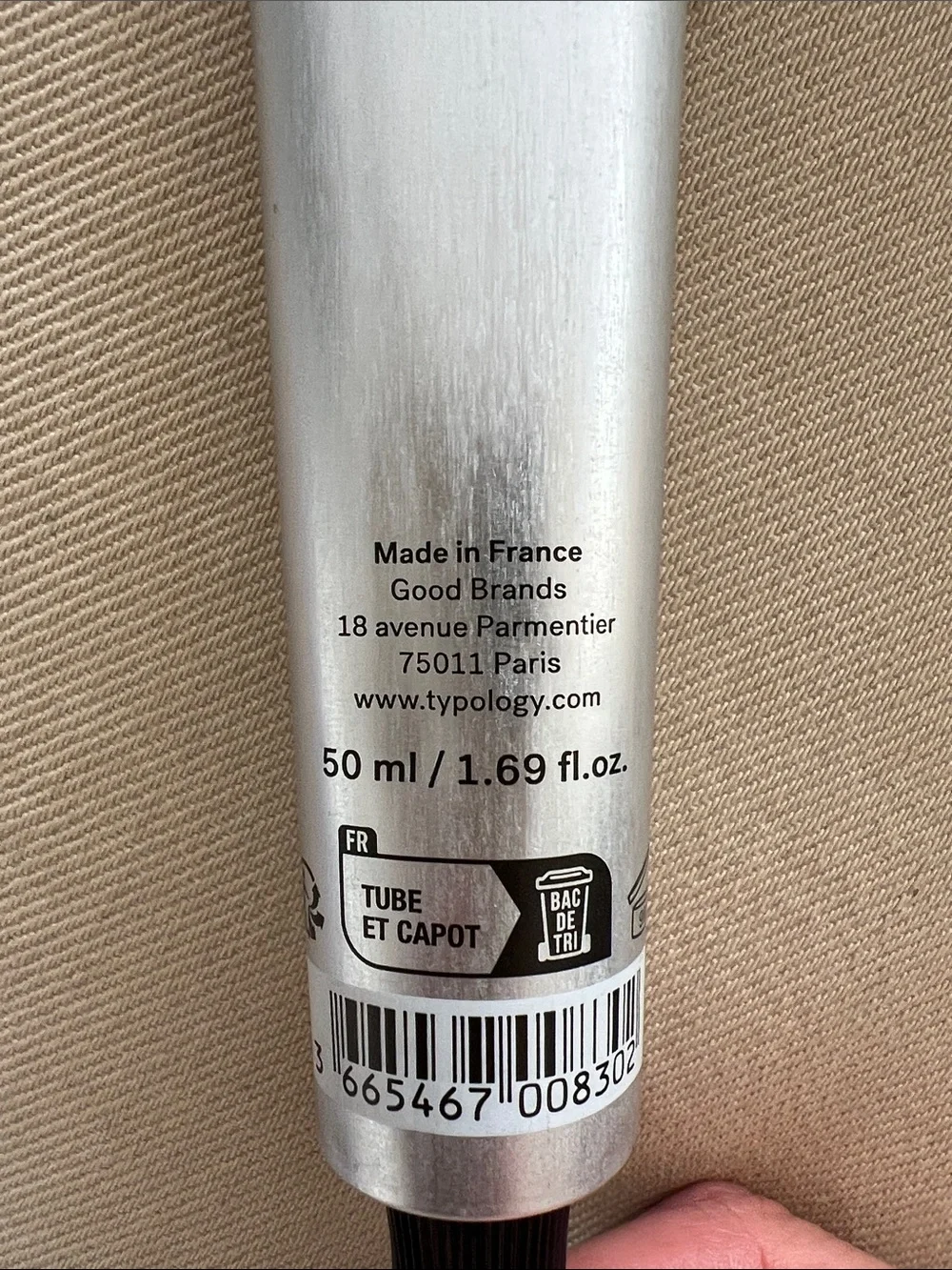 Typology L73 - Clarifying Face Scrub - Purifying Exfoliant